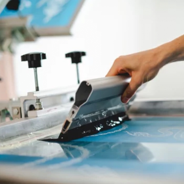 T-shirt Screen Printing: A guide for your business